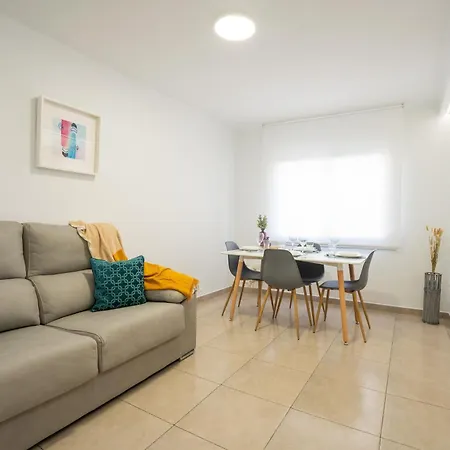 Home365 Barcelona דירה *